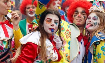 İSKEÇE KARNAVALI 2 GECE 3 GÜN (TAVERNA EĞLENCESİ DAHİL)